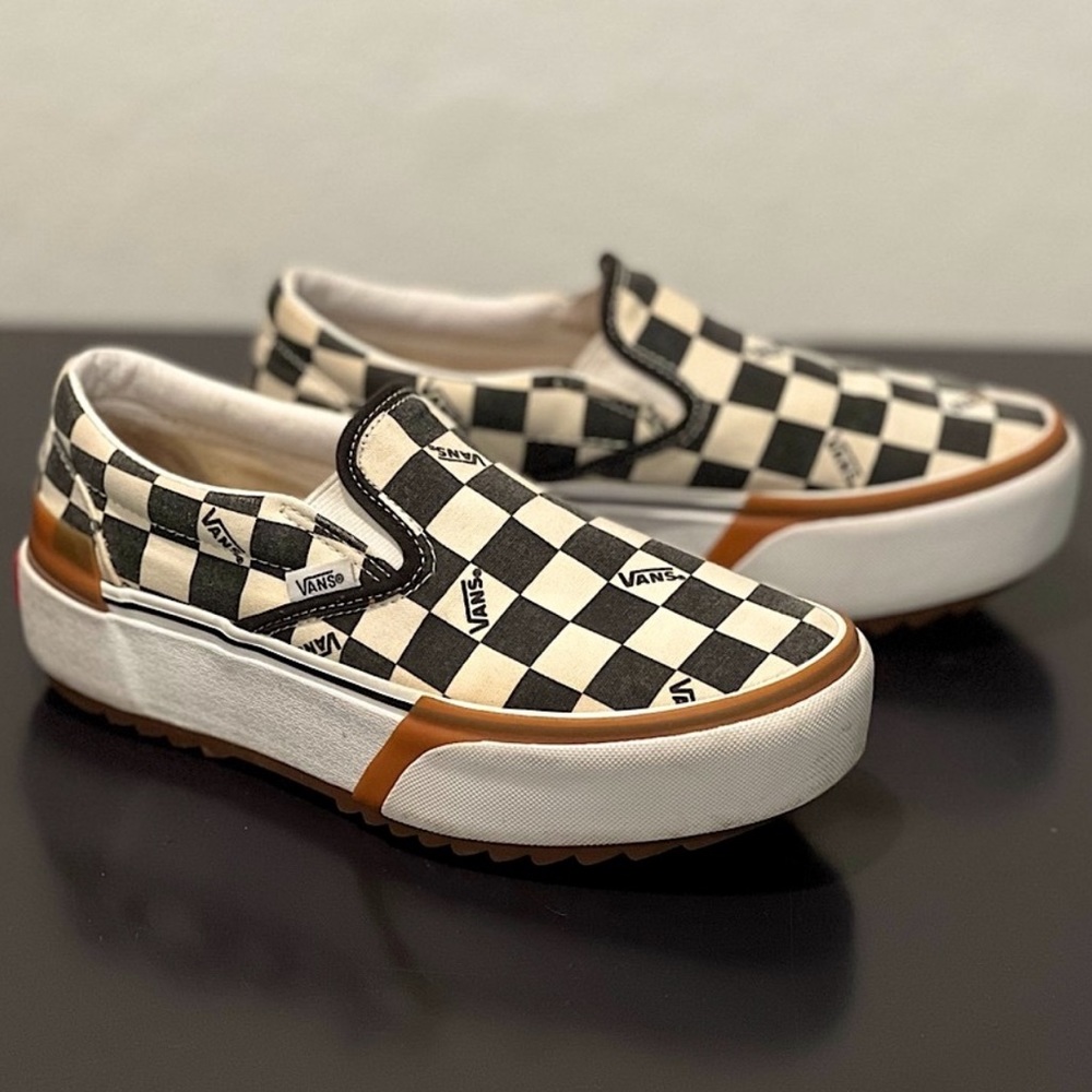 VANS Classic Slip-on black checkerboard platform chunky sneakers stackform